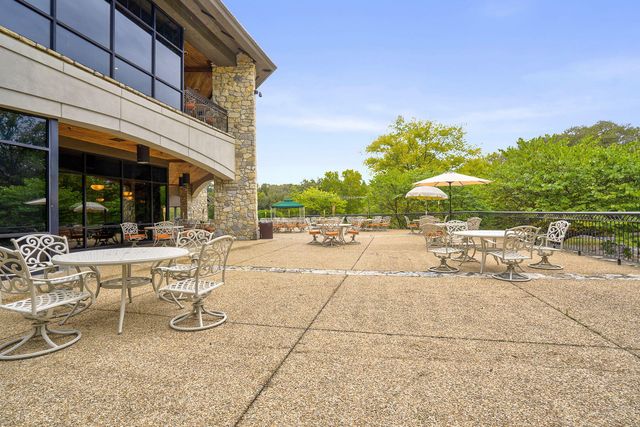 512 Silverwood Place, Branson West, MO 65737