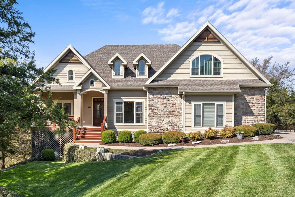 512 Silverwood Place, Branson West, MO 65737