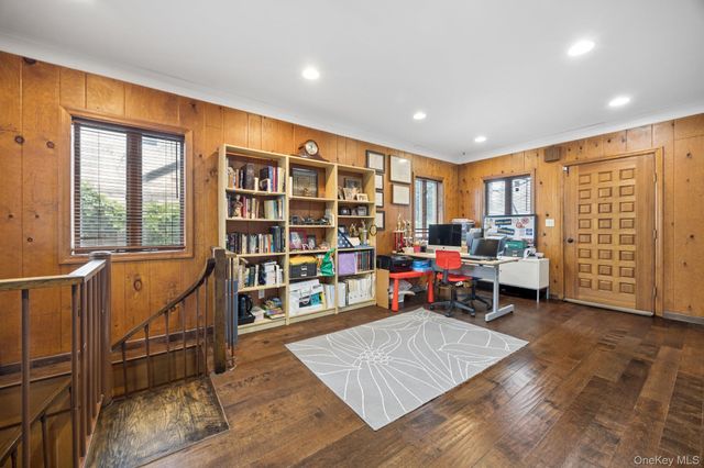 3011 Murray Street, Flushing, NY 11354