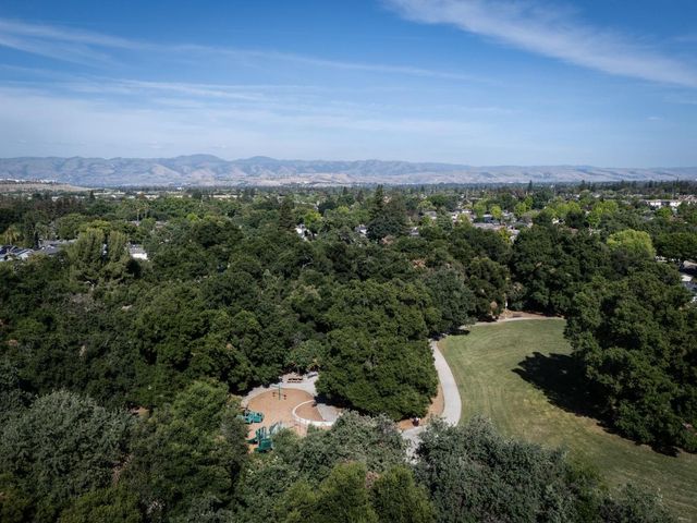 3717 Thousand Oaks Drive, San Jose, CA 95136