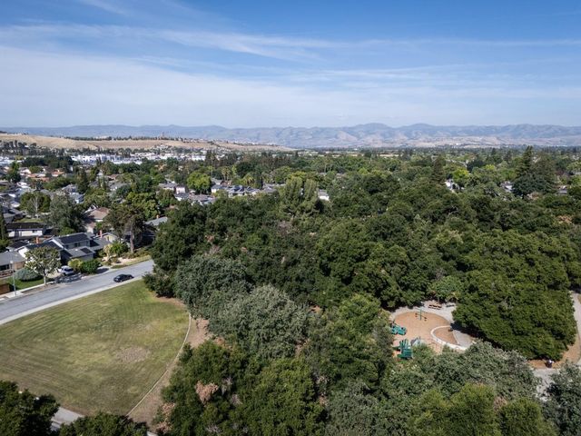 3717 Thousand Oaks Drive, San Jose, CA 95136