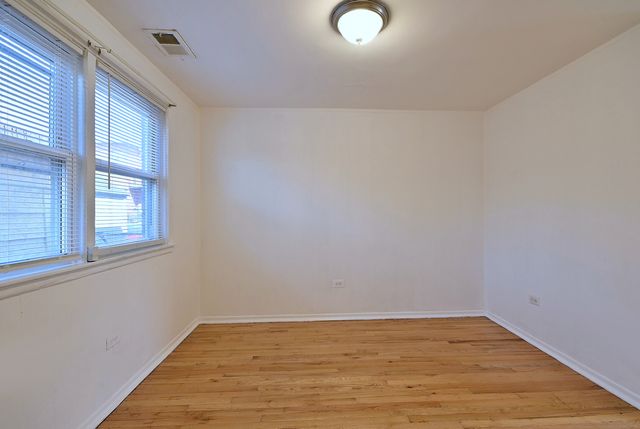 308 S Artesian Avenue, Chicago, IL 60612