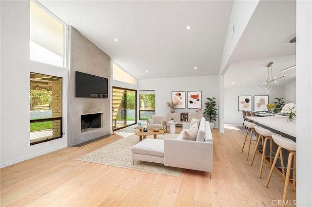 22250 Capulin Court, Woodland Hills, CA 91364