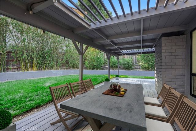 22250 Capulin Court, Woodland Hills, CA 91364