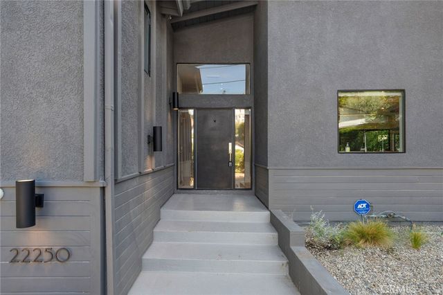 22250 Capulin Court, Woodland Hills, CA 91364