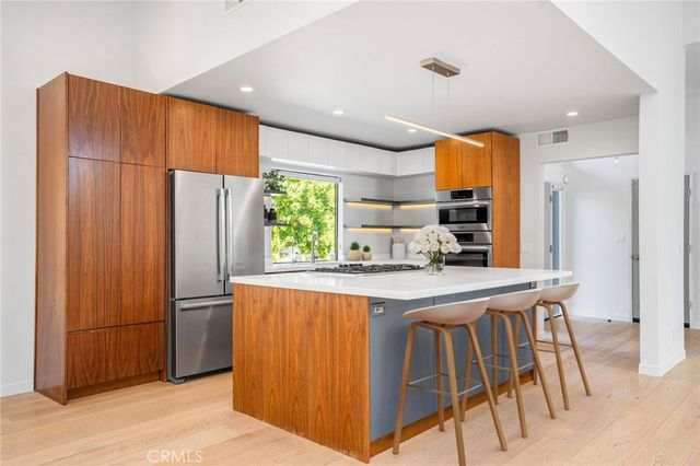 22250 Capulin Court, Woodland Hills, CA 91364