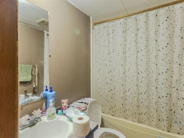 2352 Salmon Street, Lake Charles, LA 70605