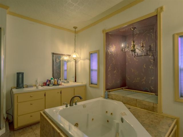 2352 Salmon Street, Lake Charles, LA 70605