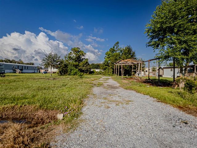 2352 Salmon Street, Lake Charles, LA 70605