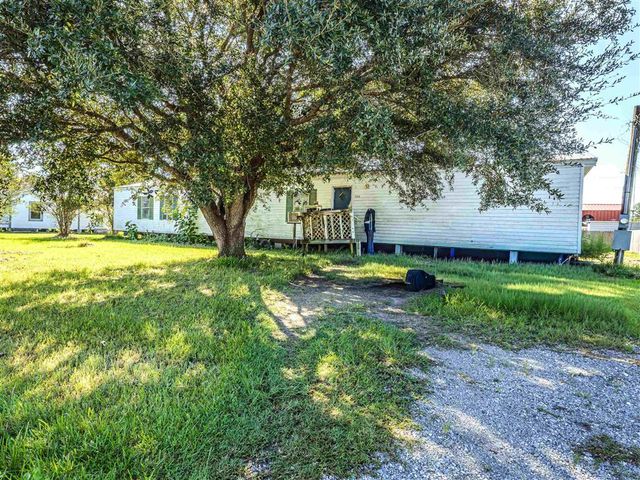 2352 Salmon Street, Lake Charles, LA 70605