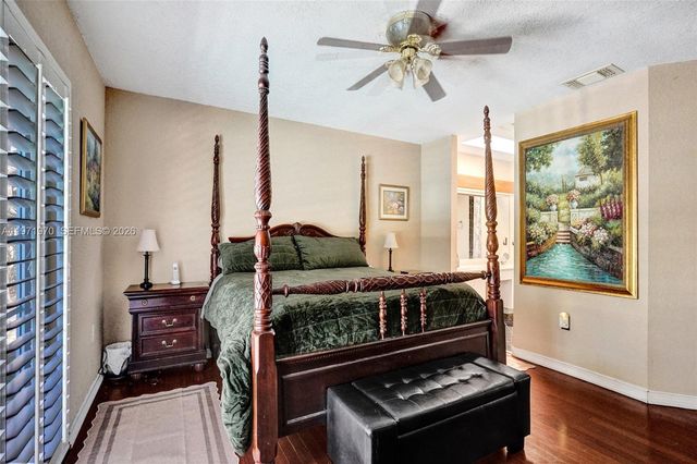 14681 Poplar Hill Ct, Davie, FL 33325