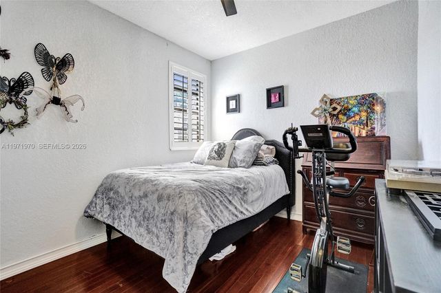 14681 Poplar Hill Ct, Davie, FL 33325