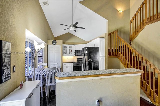 14681 Poplar Hill Ct, Davie, FL 33325