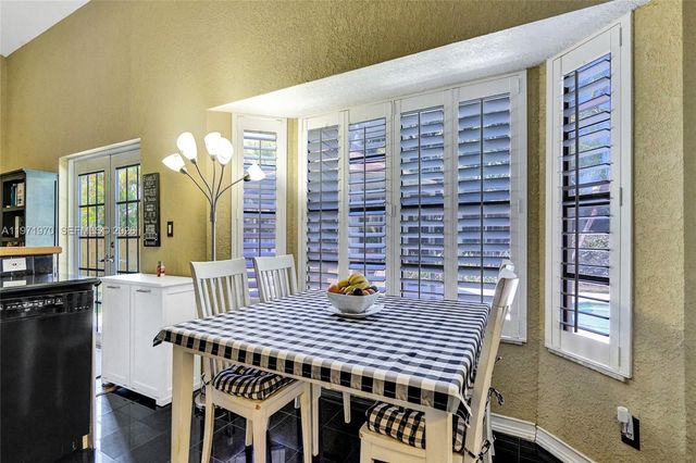 14681 Poplar Hill Ct, Davie, FL 33325