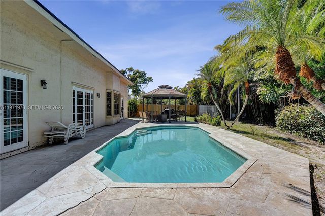 14681 Poplar Hill Ct, Davie, FL 33325