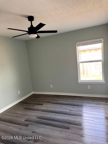 8105 Exchange Street, Gautier, MS 39553