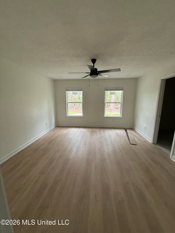 8105 Exchange Street, Gautier, MS 39553