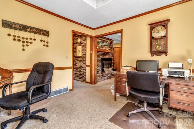 218 Brown Road, Hendersonville, NC 28791