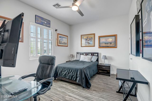 48129 N 15TH Avenue, New River, AZ 85087