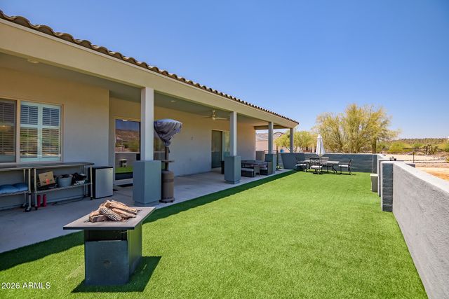 48129 N 15TH Avenue, New River, AZ 85087