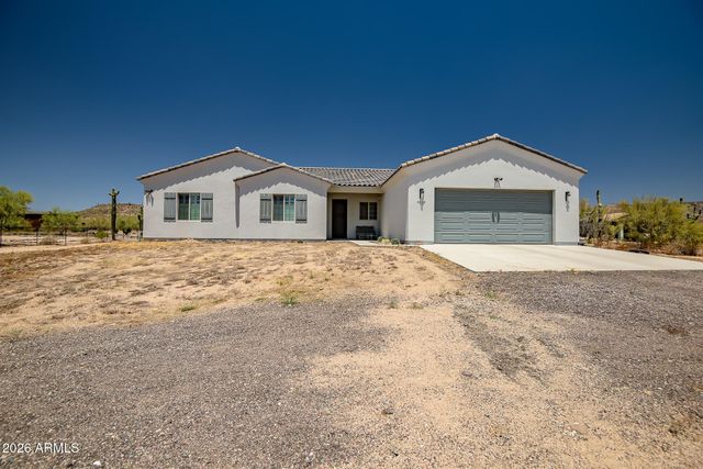 48129 N 15TH Avenue, New River, AZ 85087
