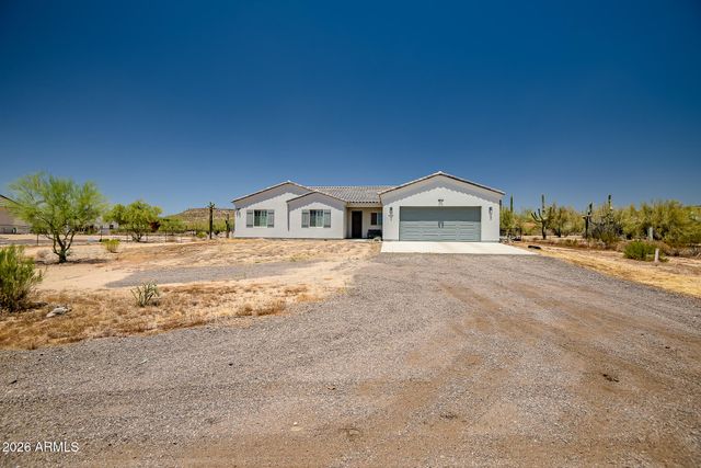 48129 N 15TH Avenue, New River, AZ 85087