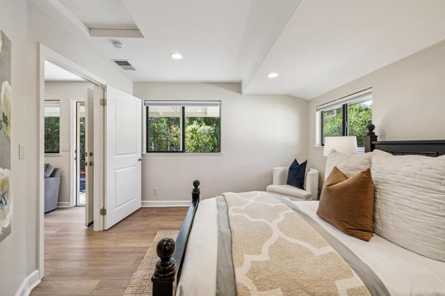 140 Dean Road, Woodside, CA 94062