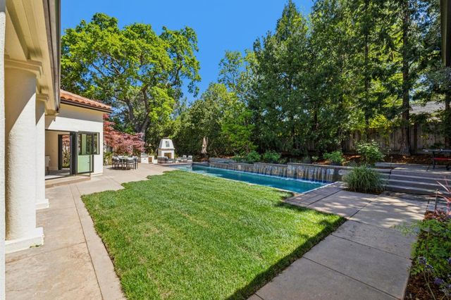 140 Dean Road, Woodside, CA 94062