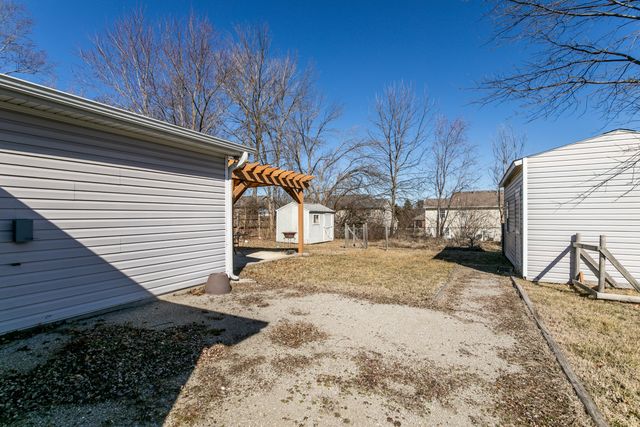 3509 WESTWIND DR, Columbia, MO 65202