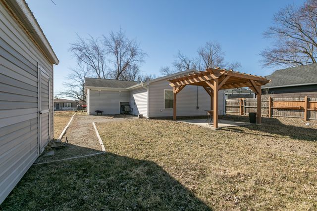 3509 WESTWIND DR, Columbia, MO 65202