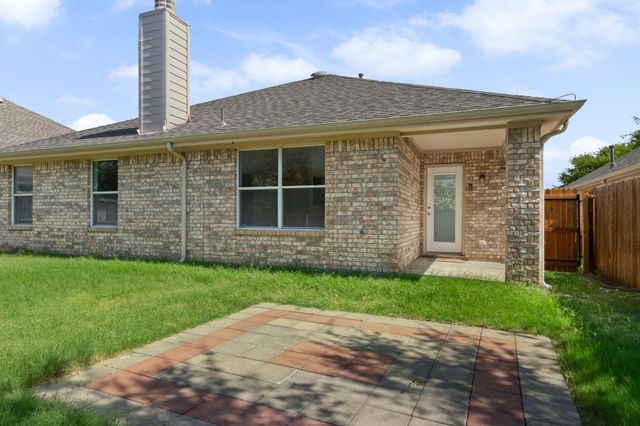 2328 Aurora Drive, Little Elm, TX 75068