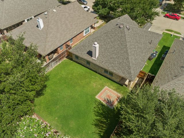 2328 Aurora Drive, Little Elm, TX 75068