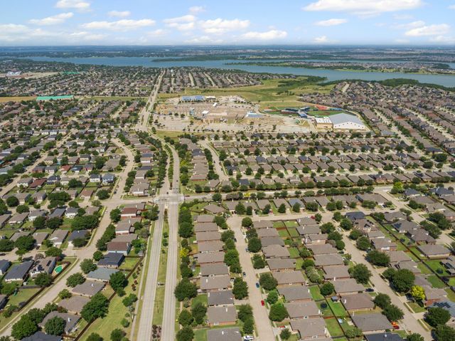 2328 Aurora Drive, Little Elm, TX 75068