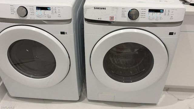 3943 16th AVE NE, Naples, FL 34120