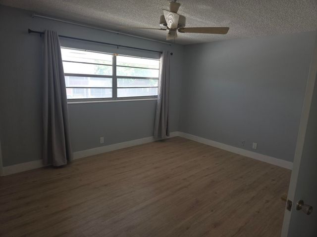 2800 NE 14th St 217, Pompano Beach, FL 33062