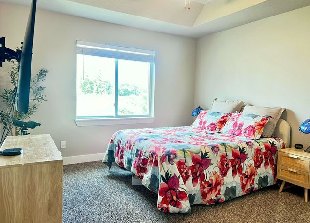 2944 Prairieside Place, Norwalk, IA 50211