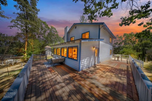 20127 Brushy Ridge Trl, Colfax, CA 95713
