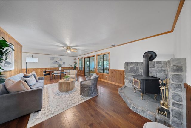 20127 Brushy Ridge Trl, Colfax, CA 95713