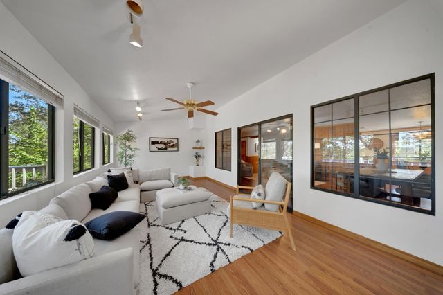 20127 Brushy Ridge Trl, Colfax, CA 95713