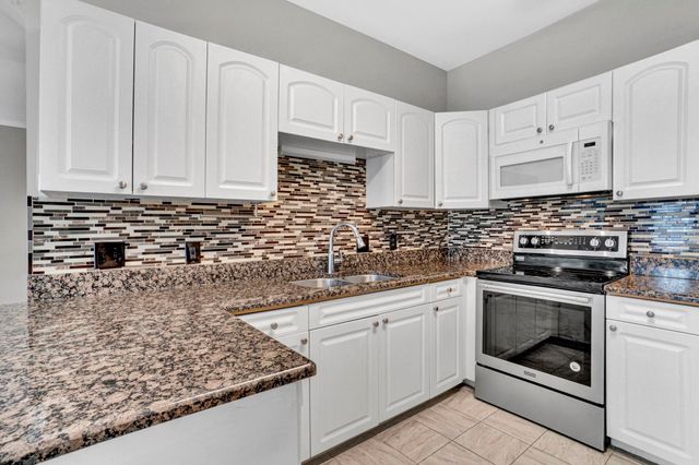 298 N Orchard Drive, Taylors, SC 29687