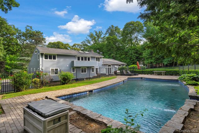 90 Belvedere Drive, Syosset, NY 11791