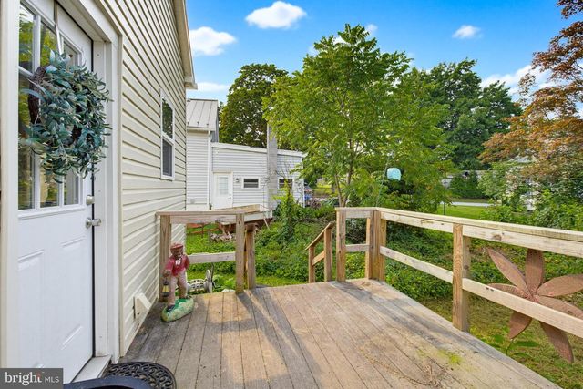 525 FAIRFAX RD, York, PA 17404