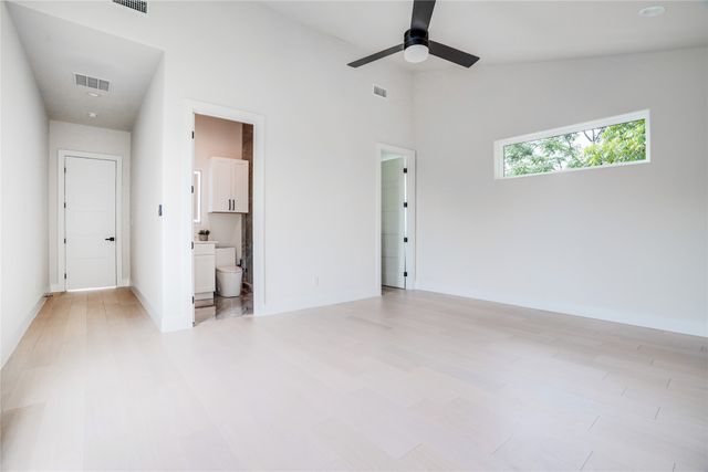 7614 Linwood Avenue, Dallas, TX 75209