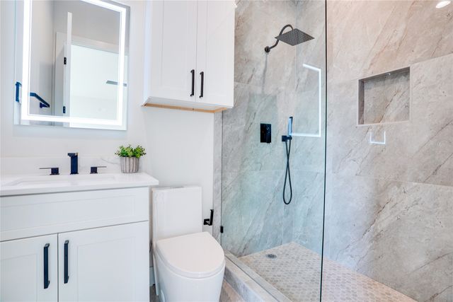 7614 Linwood Avenue, Dallas, TX 75209