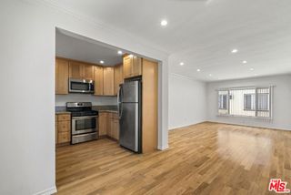 1233 N Harper Avenue 6, West Hollywood, CA 90046