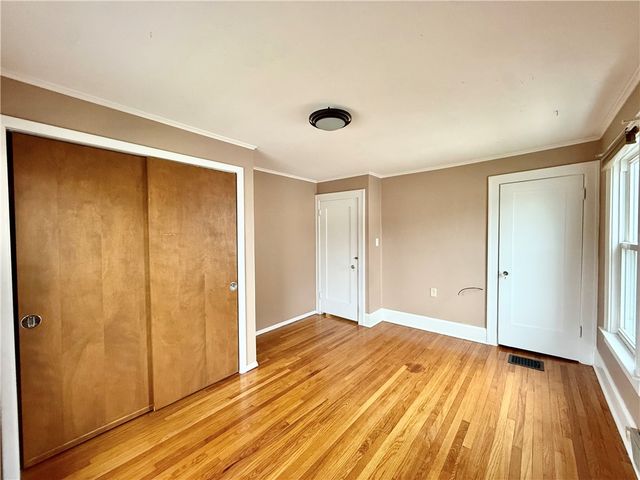 228 E Sheridan Ave, New Castle, PA 16105