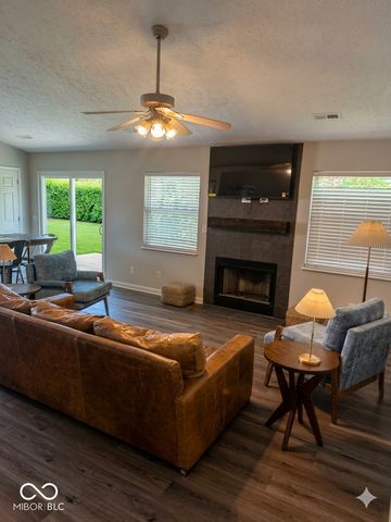 6815 Cherry Laurel Lane, Fishers, IN 46038