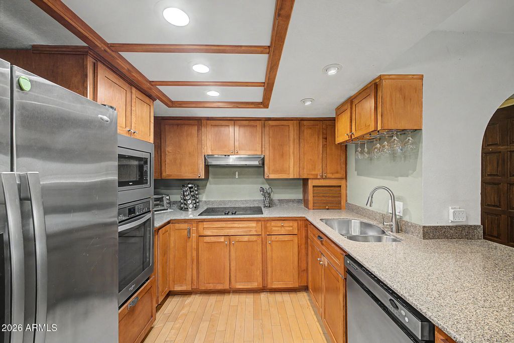 10410 N CAVE CREEK Road 1027, Phoenix, AZ 85020 — photo 5