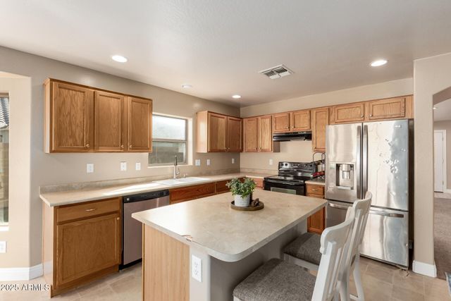 1130 E CHELSEA Drive, San Tan Valley, AZ 85140