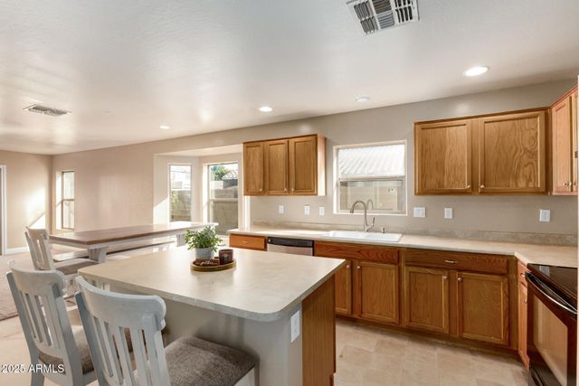 1130 E CHELSEA Drive, San Tan Valley, AZ 85140